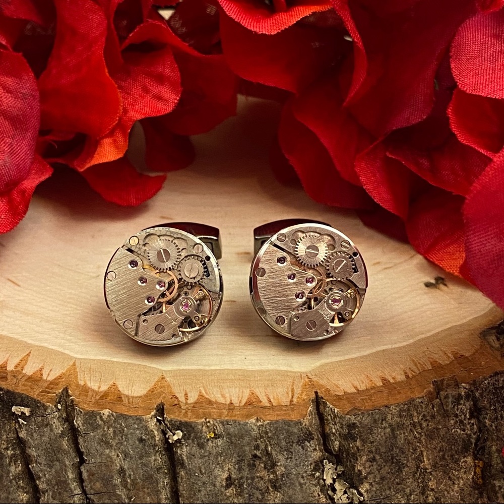 Gunmetal Steampunk Skeleton Clock Gears Cufflinks - Picture 5 of 16